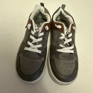 OshKosh B'gosh Gray and Brown Kids Sneakers